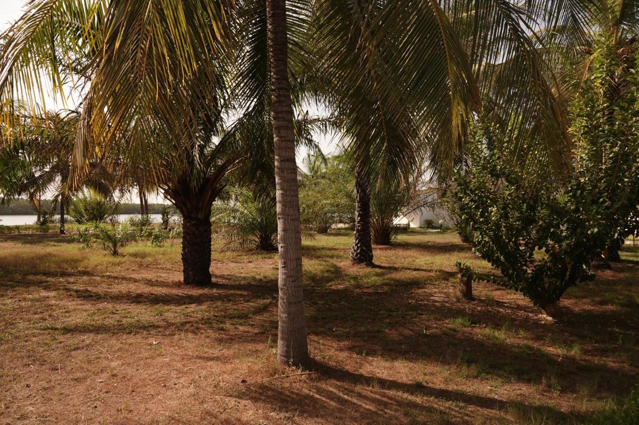 Hôtel Katakalousse Yembakana Bagian luar foto